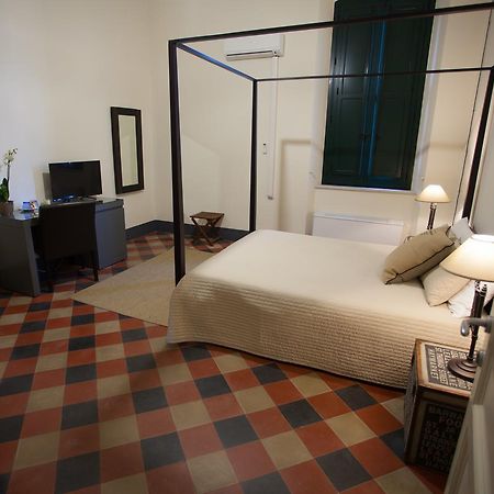 Le Stanze Del Capotreno Bed & Breakfast Багерия Екстериор снимка
