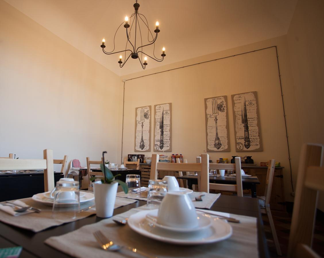 Le Stanze Del Capotreno Bed & Breakfast Багерия Екстериор снимка