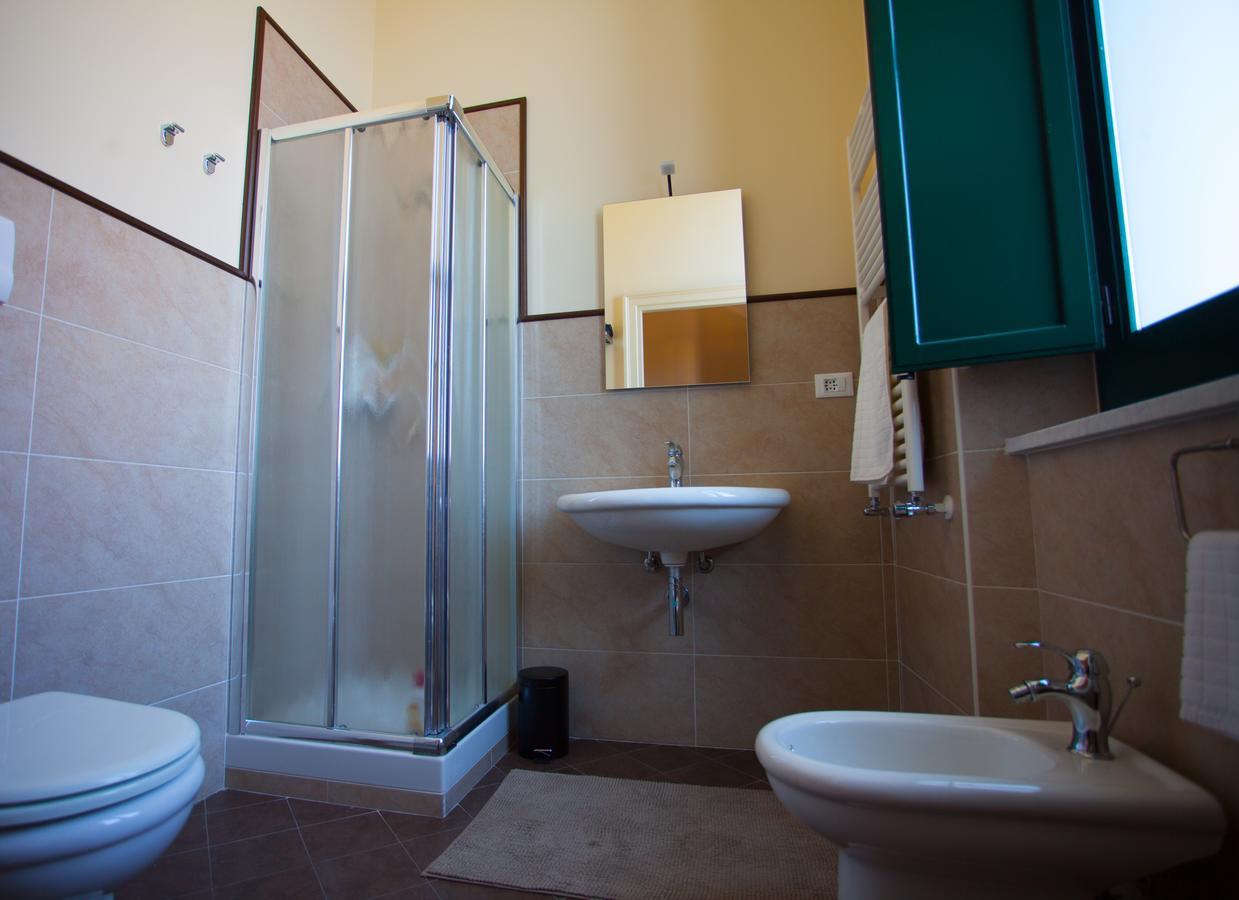 Le Stanze Del Capotreno Bed & Breakfast Багерия Екстериор снимка